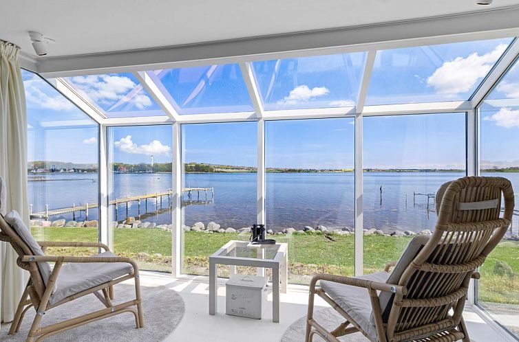 Vakantiehuis "Jorek" - 10m to the fjord