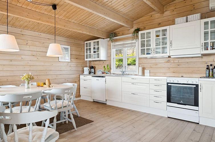 Vakantiehuis "Gyrth" - 20m to the fjord