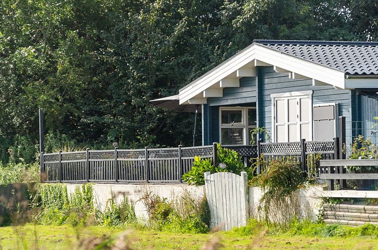 Vakantiehuis "Gyrth" - 20m to the fjord