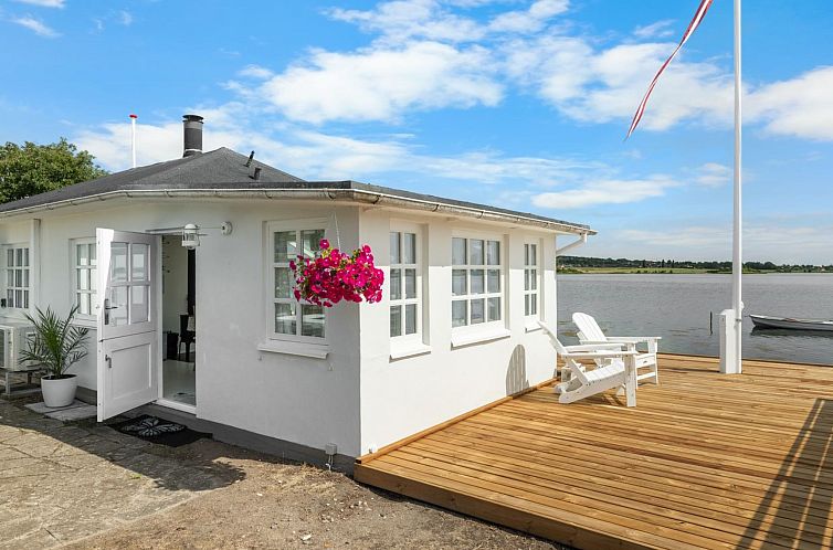 Vakantiehuis "Jorek" - 10m to the fjord