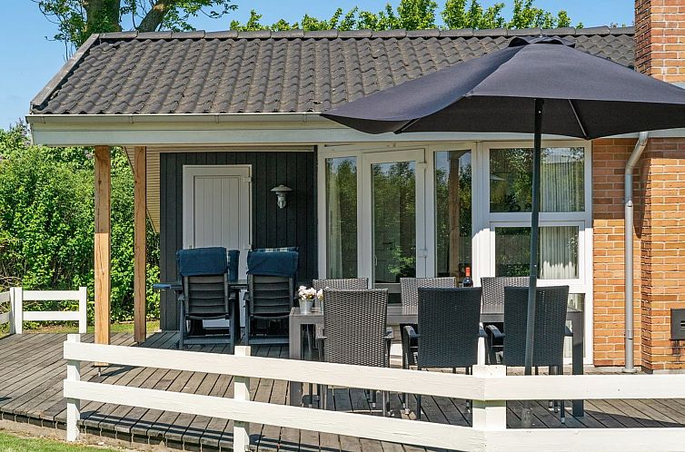 Vakantiehuis "Kajana" - 400m from the sea