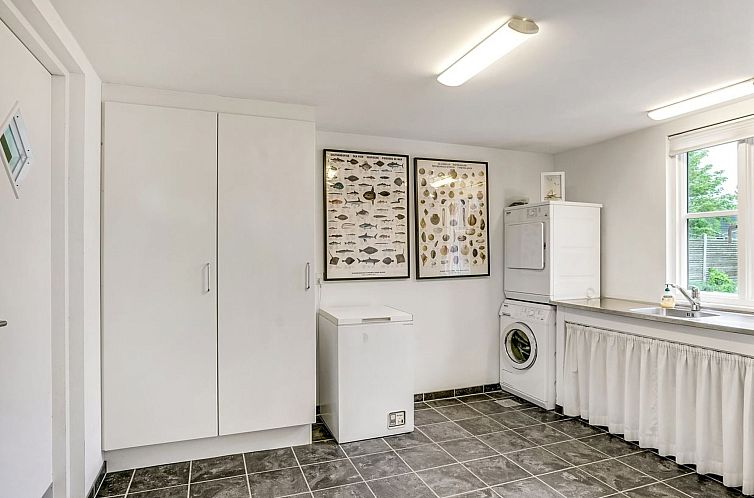 Vakantiehuis "Gullan" - 75m from the sea