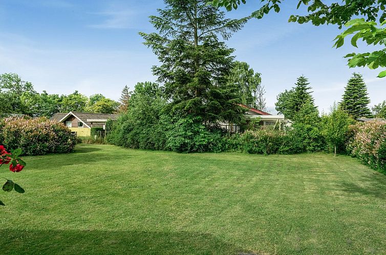 Vakantiehuis "Juditha" - 400m from the sea