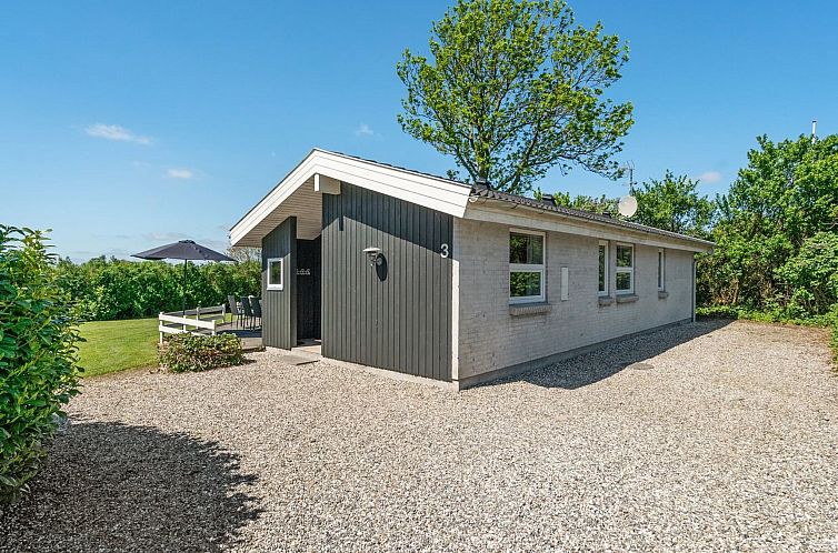 Vakantiehuis "Kajana" - 400m from the sea