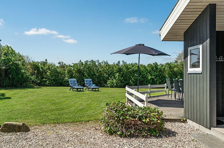 Vakantiehuis "Kajana" - 400m from the sea