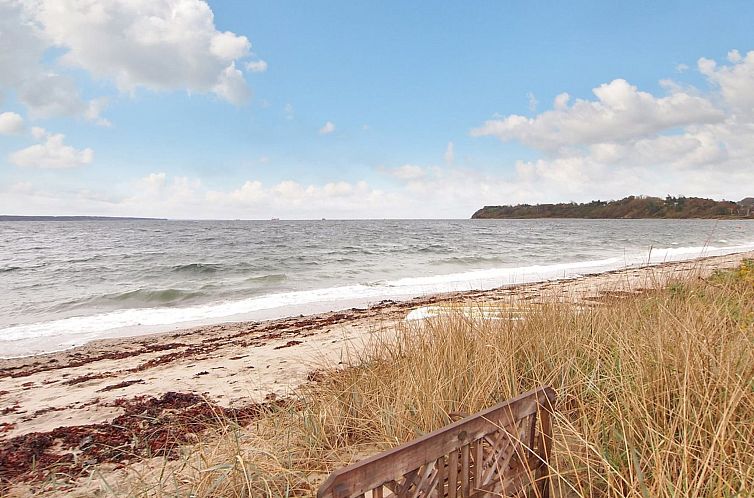 Vakantiehuis "Laila" - 50m from the sea