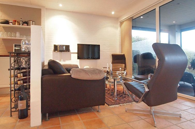 Vakantiehuis "Laila" - 50m from the sea