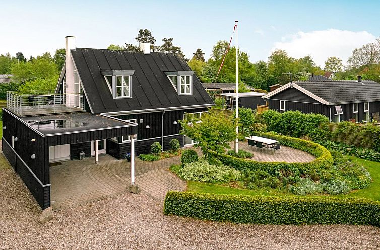 Guest house 0152913 - Holiday property Southern Denmark - Vakantiehuis "Gullan" - 75m from the sea