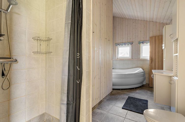 Vakantiehuis "Solja" - 85m from the sea