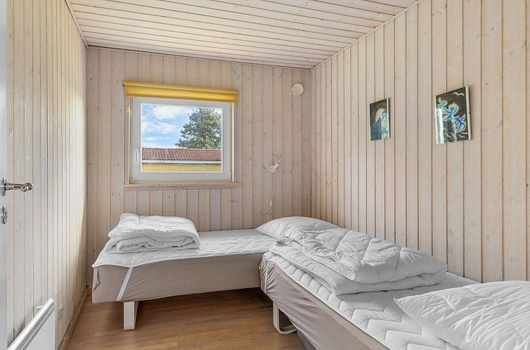 Vakantiehuis "Solja" - 85m from the sea