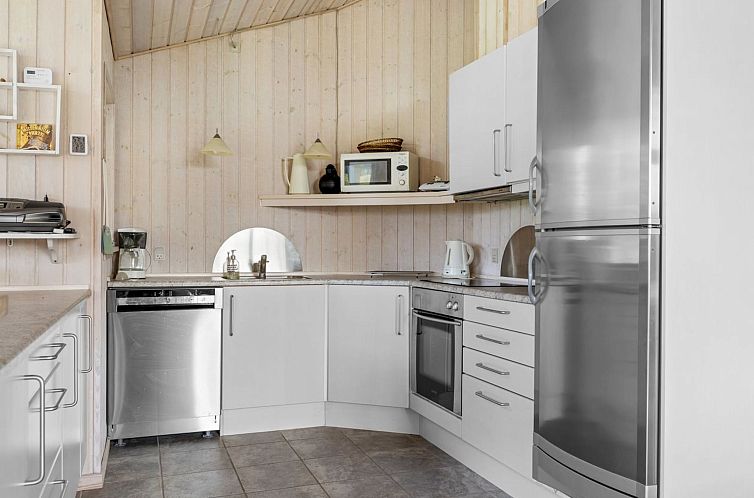 Vakantiehuis "Solja" - 85m from the sea