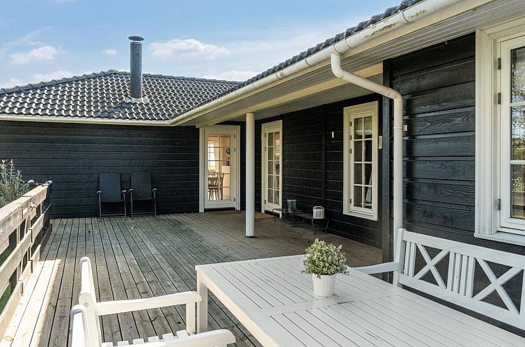 Vakantiehuis "Dietke" - 85m from the sea