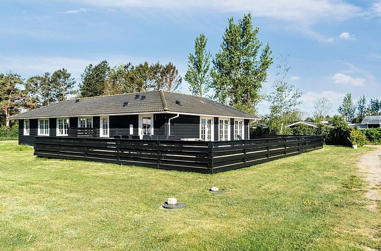 Vakantiehuis "Dietke" - 85m from the sea