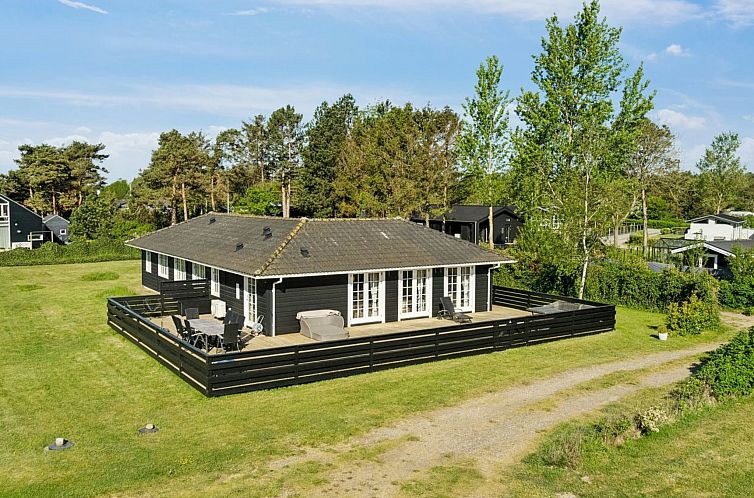 Vakantiehuis "Dietke" - 85m from the sea