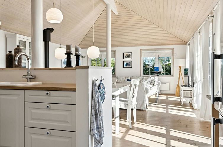 Vakantiehuis "Dietke" - 85m from the sea