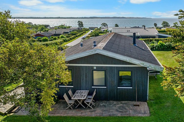 Vakantiehuis "Dorathea" - 360m from the sea