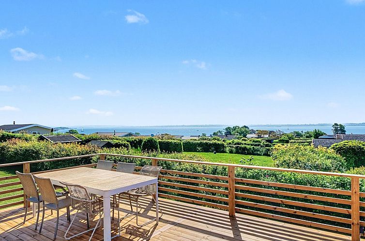 Vakantiehuis "Teofan" - 325m from the sea