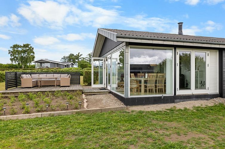 Vakantiehuis "Dusine" - 340m from the sea