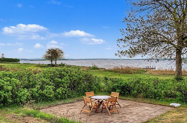 Vakantiehuis "Imelda" - 75m from the sea