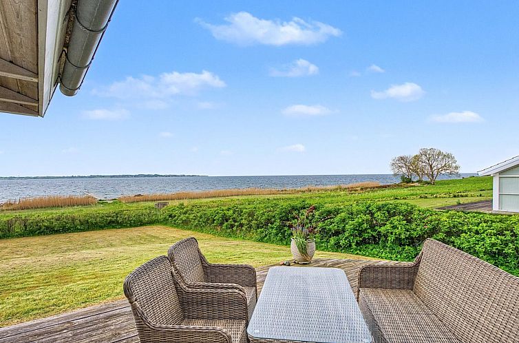 Vakantiehuis "Imelda" - 75m from the sea
