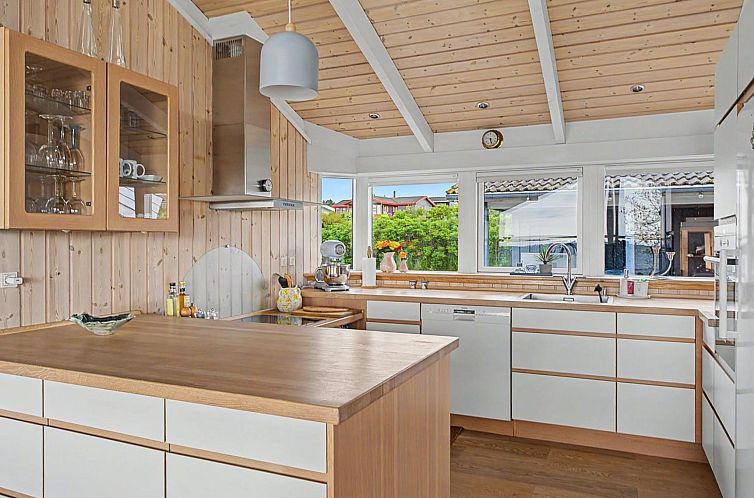 Vakantiehuis "Imelda" - 75m from the sea