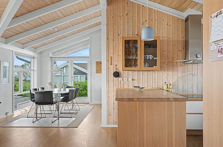 Vakantiehuis "Imelda" - 75m from the sea