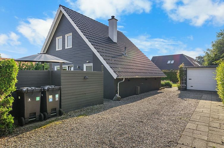 Vakantiehuis "Begitte" - 200m from the sea