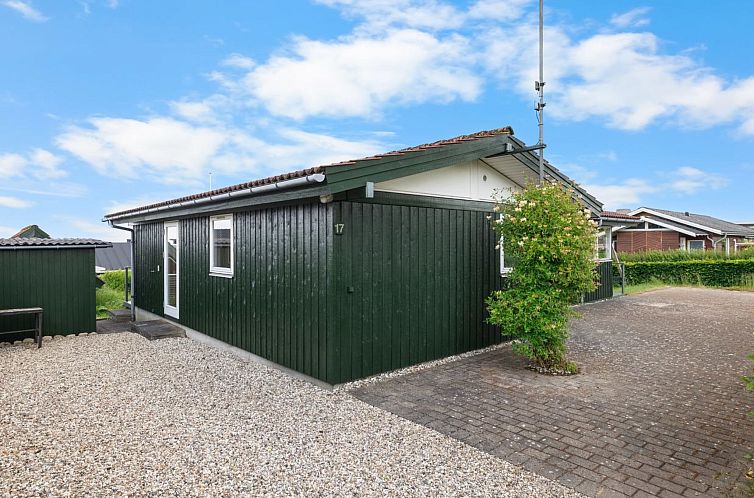 Vakantiehuis "Slava" - 75m from the sea