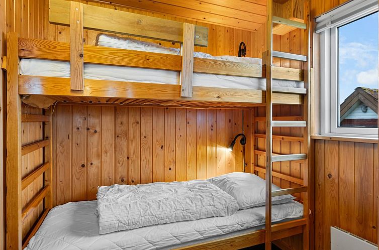 Vakantiehuis "Slava" - 75m from the sea