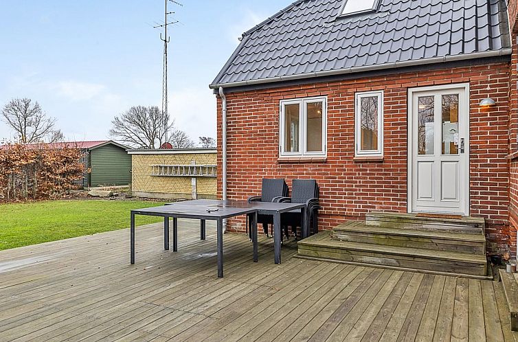 Vakantiehuis "Hanni" - 600m from the sea