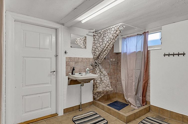 Vakantiehuis "Hanni" - 600m from the sea