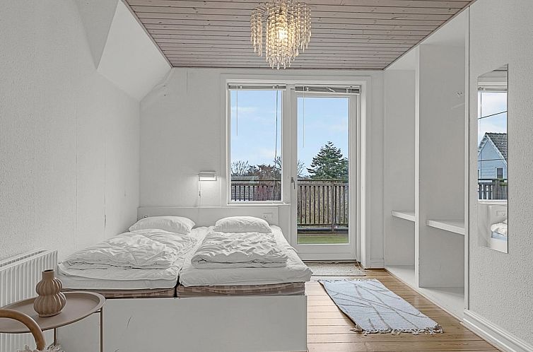 Vakantiehuis "Hanni" - 600m from the sea