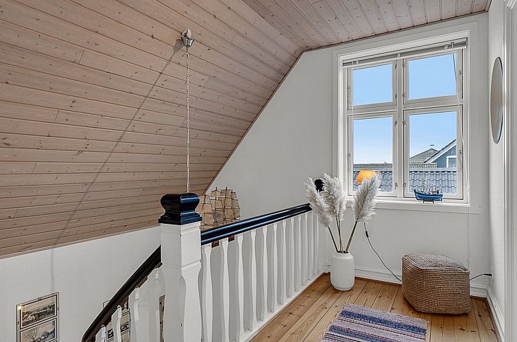 Vakantiehuis "Hanni" - 600m from the sea