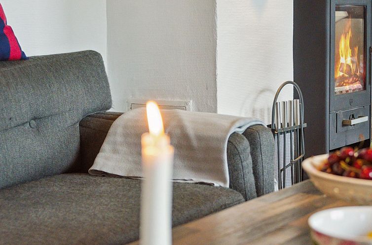 Vakantiehuis "Deljan" - 200m from the sea