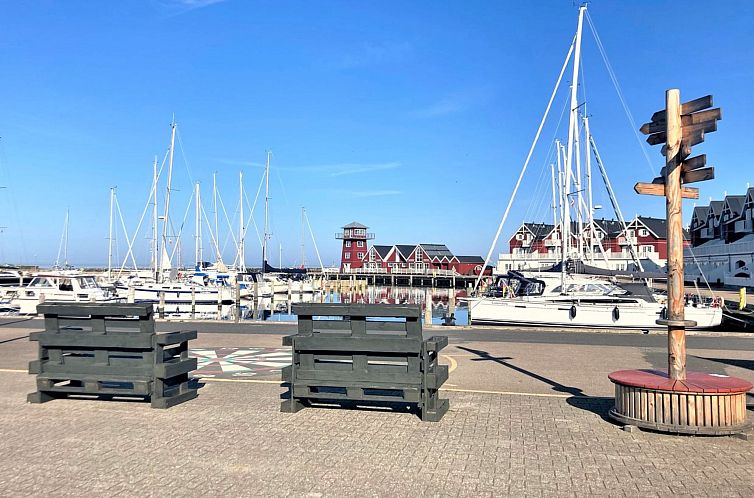 Vakantiehuis "Asmund" - 150m from the sea