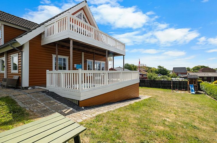 Vakantiehuis "Romy" - 450m from the sea