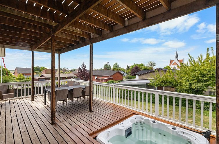 Vakantiehuis "Romy" - 450m from the sea