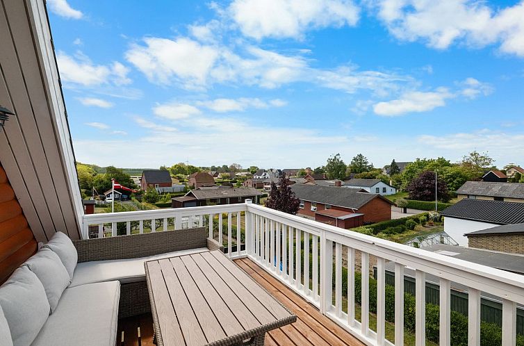 Vakantiehuis "Romy" - 450m from the sea