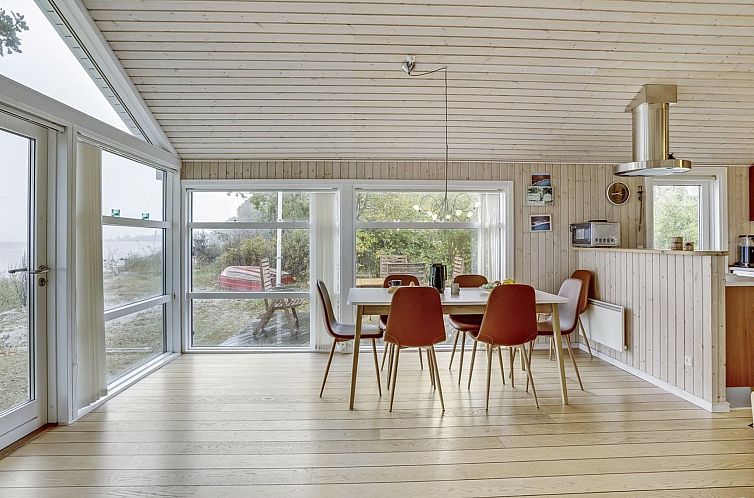 Vakantiehuis "Selja" - 15m from the sea