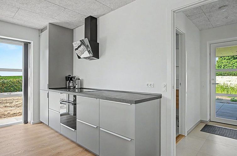Vakantiehuis "Iolani" - 2.2km from the sea