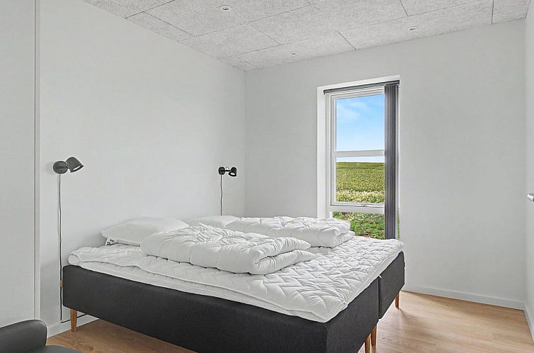 Vakantiehuis "Iolani" - 2.2km from the sea