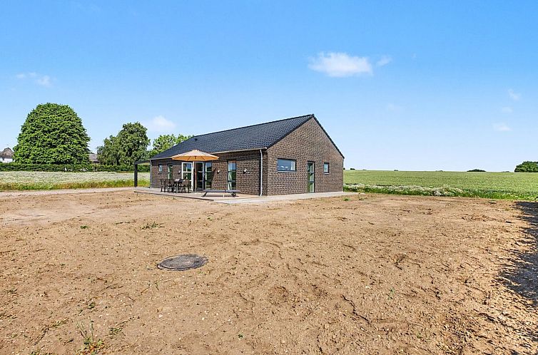Vakantiehuis "Iolani" - 2.2km from the sea