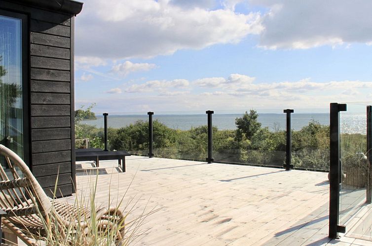 Verblijf 0153701 - Vakantiewoning Zuid-Denemarken - Vakantiehuis "Valia" - 20m from the sea