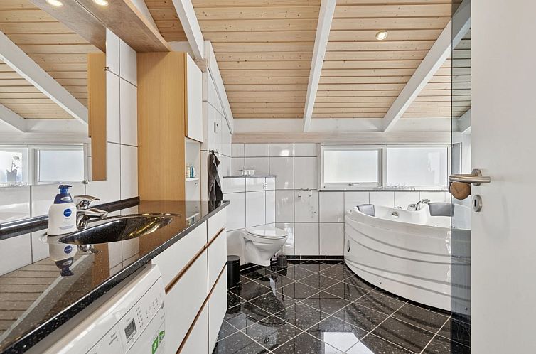 Vakantiehuis "Rouwen" - 120m from the sea