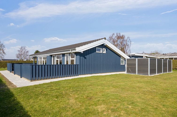 Vakantiehuis "Rouwen" - 120m from the sea