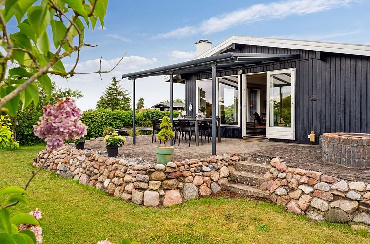 Vakantiehuis "Eweline" - 400m from the sea