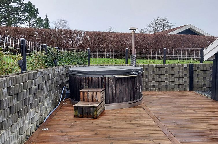 Vakantiehuis "Enida" - 350m to the fjord