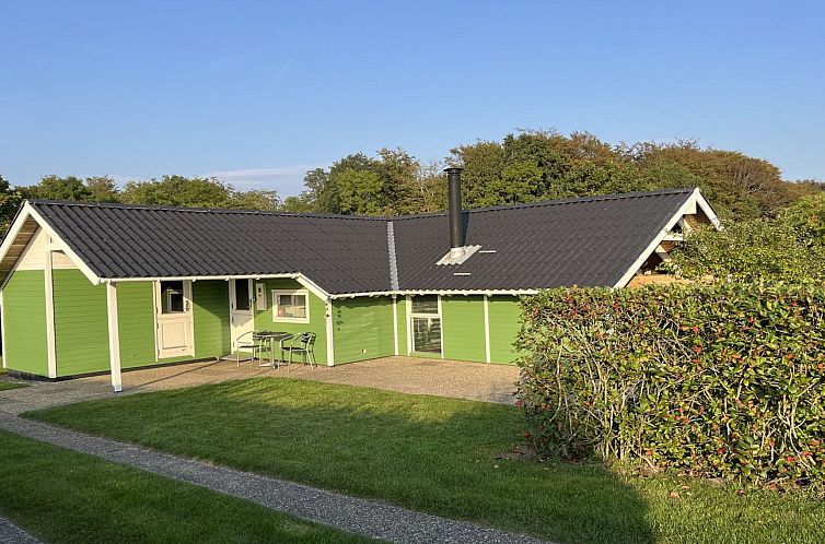 Vakantiehuis "Esther" - 500m from the sea