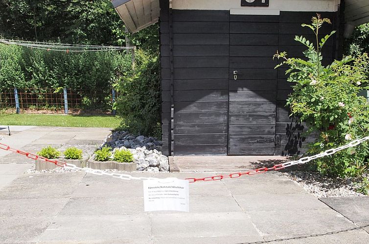 Vakantiehuis "Hortensia" - 350m from the sea