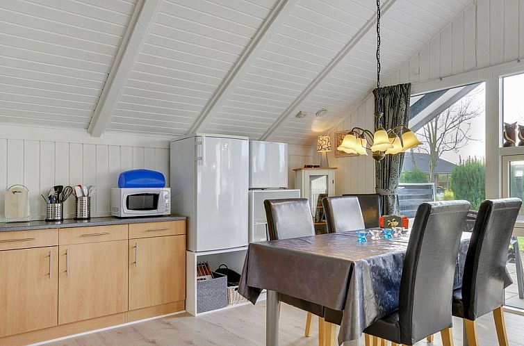 Vakantiehuis "Hortensia" - 350m from the sea